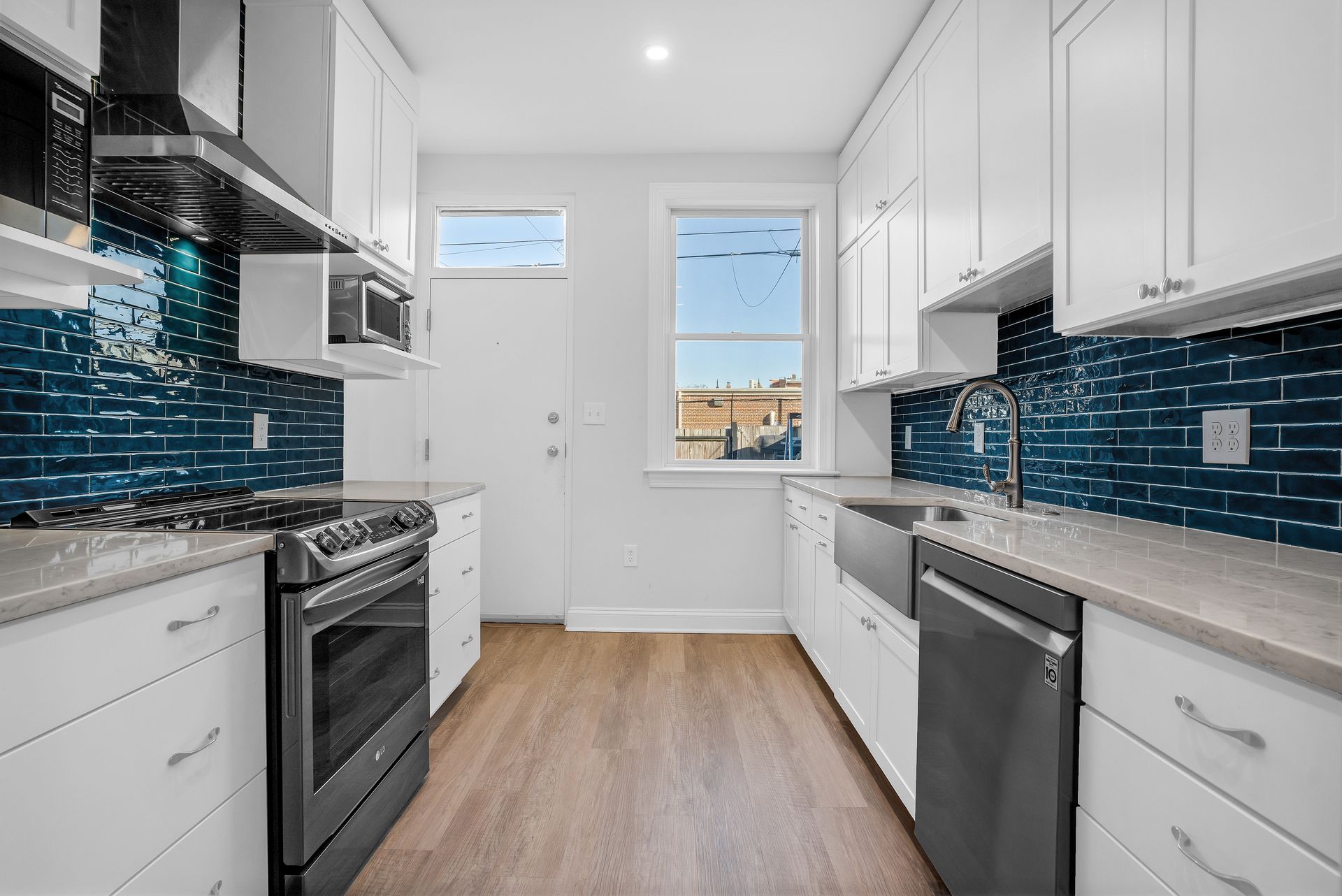 Kitchen with blue tile