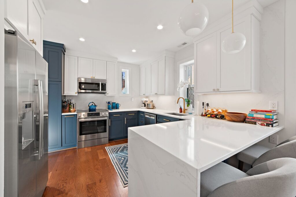 Kitchen with blue tile